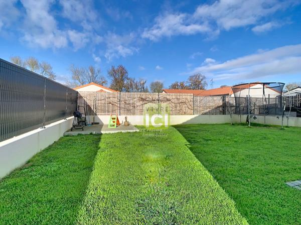 Maison Cholet 6 pièce(s) 140 m2 PLAIN-PIED