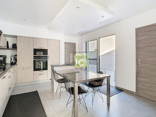 Maison Cholet 6 pièce(s) 140 m2 PLAIN-PIED