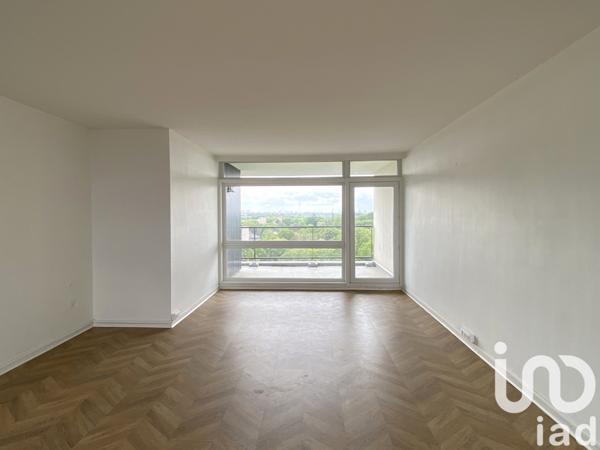 Appartement 4 pièces de 118 m² à Croix (59170)