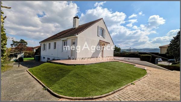 Maison à L' ARBRESLE, 69210 - 7 pièces 202m²