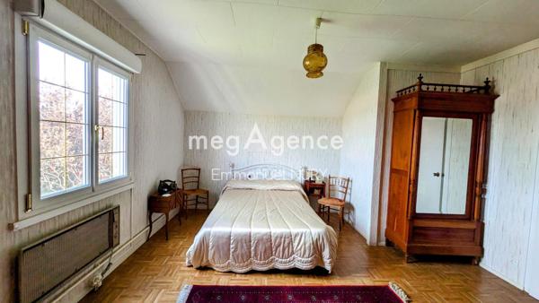 Maison à L' ARBRESLE, 69210 - 7 pièces 202m²