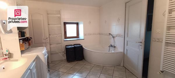 Maison de caractère . 214 m² habitables