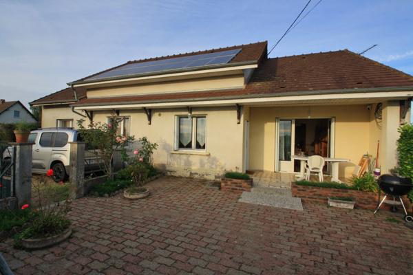 Maison de plain-pied, 4 chambres, sur une parcelle de 1600 m².