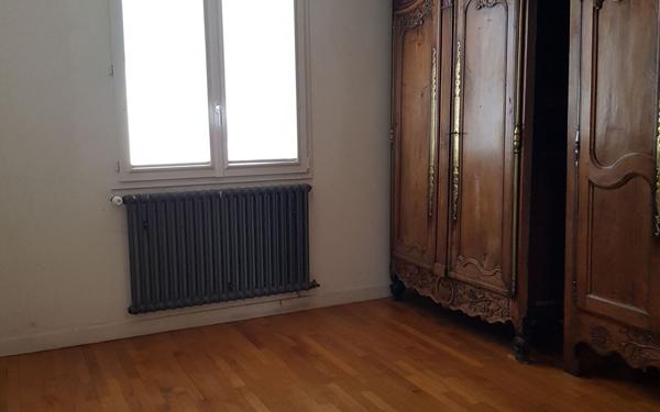 Maison à vendre    5 pièces •  Ploumagoar