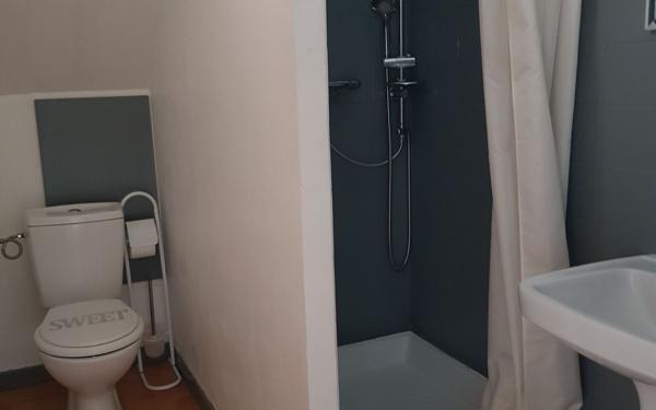 Maison à vendre    5 pièces •  Ploumagoar