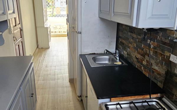 Appartement à vendre    4 pièces • 83,63 m2 Les Abymes