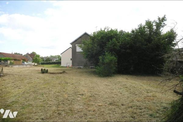Maison T4 - Sous-sol - Garage - Jardin - Terrain divisible. 2 043 m² cadastré.