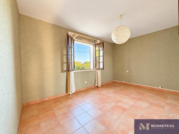 MAISON INDIVIDUELLE SUR SOUS-SOL AVEC JARDIN ET GARAGE
