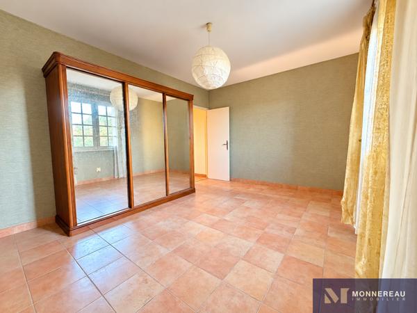 MAISON INDIVIDUELLE SUR SOUS-SOL AVEC JARDIN ET GARAGE