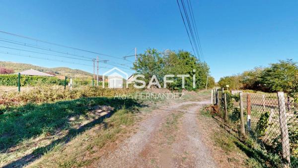 SAINT-MARTORY – TERRAIN D’ENVIRON 1 HECTARE – POTENTIEL LOTISSEMENT
