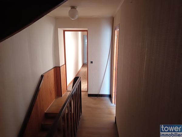 Maison de village
                                                                                                                                                                                                                                                                                                                        5 pièce(s)                                                                                                                                                                                                          3 chambre(s)                                                                                                                                                                                                          97  m²