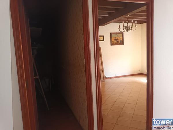 Maison de village
                                                                                                                                                                                                                                                                                                                        5 pièce(s)                                                                                                                                                                                                          3 chambre(s)                                                                                                                                                                                                          97  m²