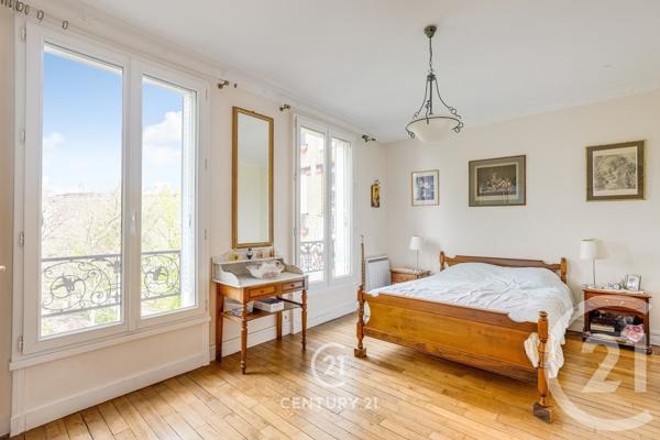 Appartement T5 à vendre  4 pièces - 85,56 m2 PARIS - 75015