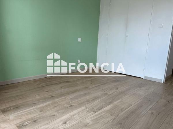 Location Appartement 2 pièces 29.4 m² - 2 RUE DE THEZA Perpignan 66100