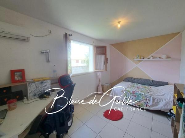 Maison familiale  4 pièces  à vendre SAINT FRANCOIS (971)