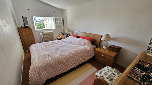 Maison pierre 4 chambres et 150m² de dépendances