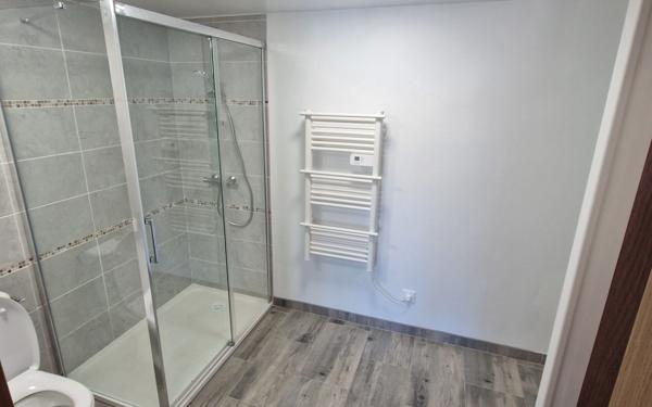 Appartement à louer    2 pièces •  Plouisy