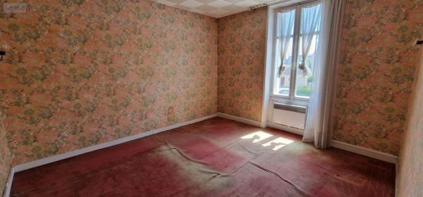 Maison de ville à vendre à Thouars dans les Deux-Sèvres (79100), ref : 79079-37