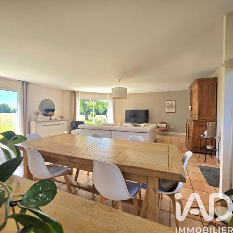 Maison à vendre 5 pièces 135 m² Saint-Pierre-d'Eyraud
