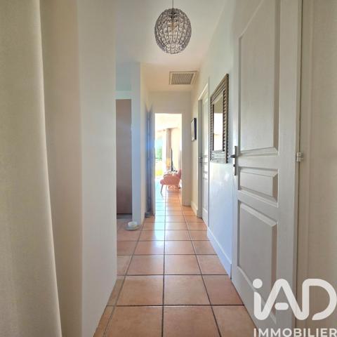 Maison à vendre 5 pièces 135 m² Saint-Pierre-d'Eyraud