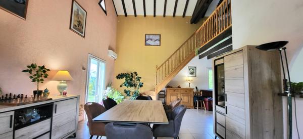 Margès (26260) À vendre – Spacieuse maison 9 pièces de 185 m² avec sous-sol complet et terrain de 4 000 m²