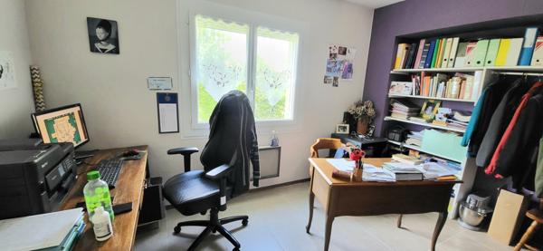 Margès (26260) À vendre – Spacieuse maison 9 pièces de 185 m² avec sous-sol complet et terrain de 4 000 m²