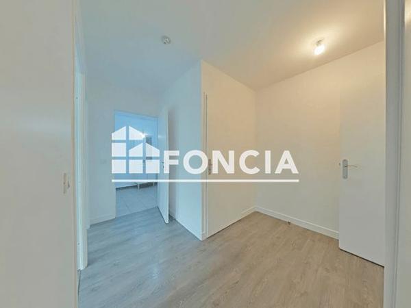 Location Appartement 3 pièces 60.47 m² - 12-14-16 RUE GRAFFAN Livry Gargan 93190