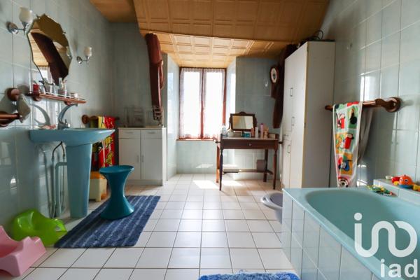 Maison à vendre 5 pièces 146 m² Champagnac