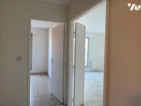 Appartement de Type 2 au 3ème étage avec ascenseur et terrasse