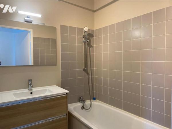 Appartement de Type 2 au 3ème étage avec ascenseur et terrasse