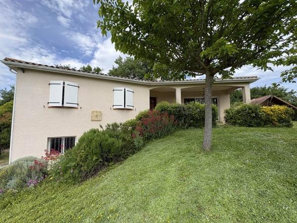 Maison à louer 1 150 € CC Lasseube-Propre 4 p 97 m² DPE C