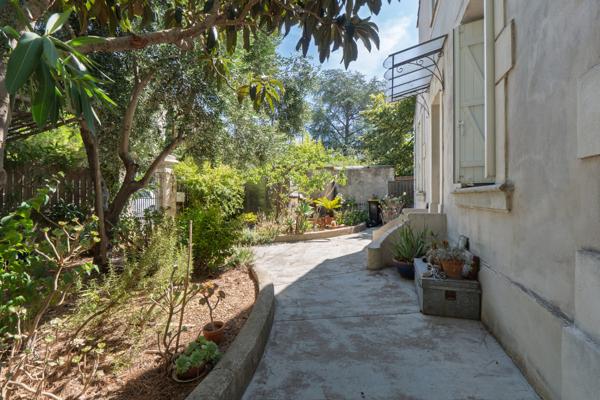 Maison atypique familiale 3 chambres à Sète avec buanderie et débarras