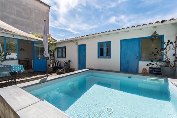 Maison atypique familiale 3 chambres à Sète avec buanderie et débarras