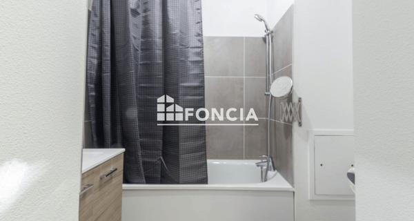Location Studio meublé 19.01 m² - Lyon 69007