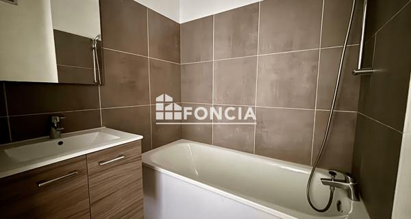 Location Studio meublé 19.01 m² - Lyon 69007