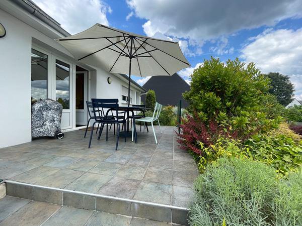 MAISON A VENDRE A VANNES 6 CHAMBRES PROCHE SENTIERS COTIERS COMMERCES