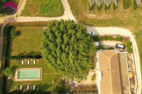 PROPRIETE 390 m2