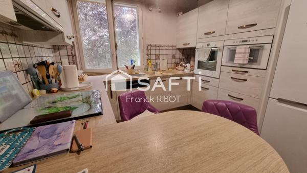 Maison de 175m2 sur 8000m2 de terrain