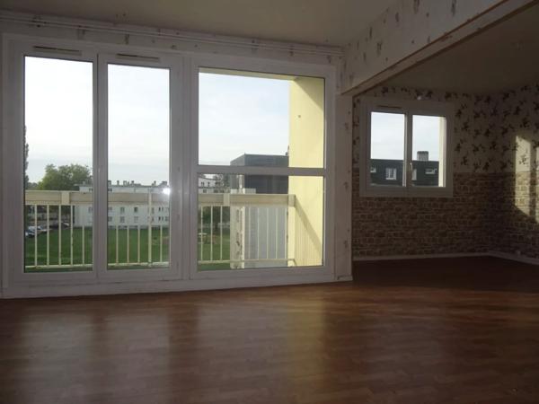Vente Appartement 3 pièces 77 m2 à Villers-Cotterêts