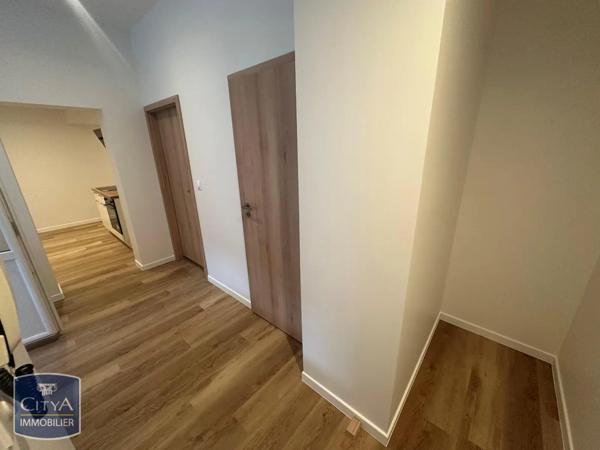 Appartement à louer 3 pièces 95.82m²