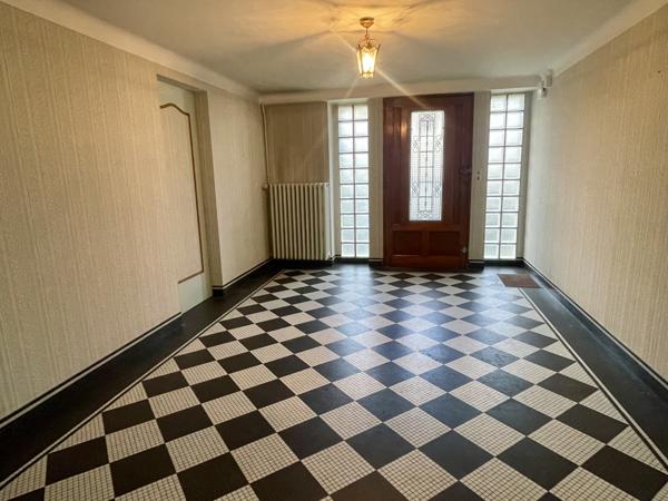 MAISON BOUGUENAIS BOURG