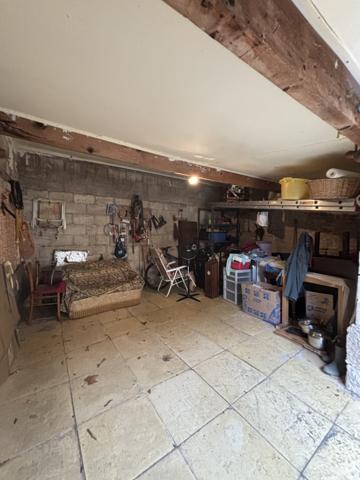 CHATILLON SUR SEINE :Maison de 110 m² proche du centre ville avec dépendance sur un terrain clôt de 600m² Châtillon-sur-Seine (21400)