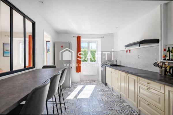 Authentique longère rénovée - 7 pièces - 182 m2