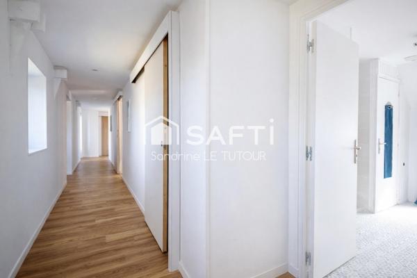 Authentique longère rénovée - 7 pièces - 182 m2