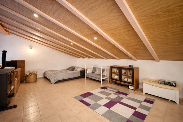 Figanières (83830) À louer Villa individuelle T5 avec piscine à Figanières (Libre à partir du 1er Juillet)