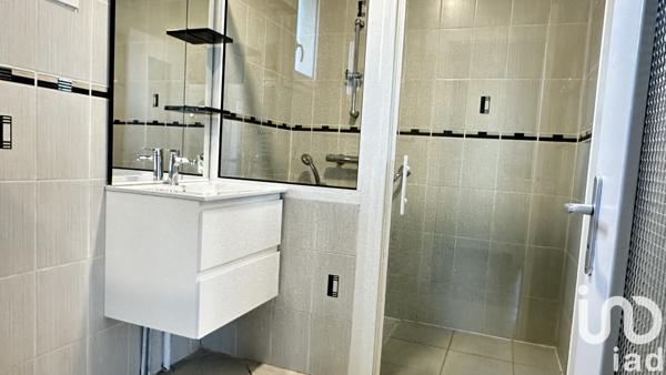 Maison à vendre 6 pièces 100 m² Saint-Germain-de-Lusignan