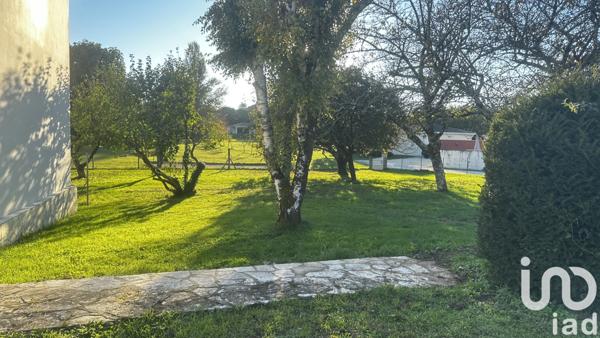 Maison à vendre 6 pièces 100 m² Saint-Germain-de-Lusignan