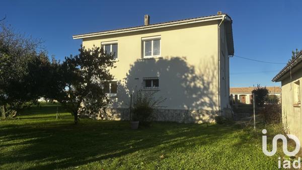 Maison à vendre 6 pièces 100 m² Saint-Germain-de-Lusignan