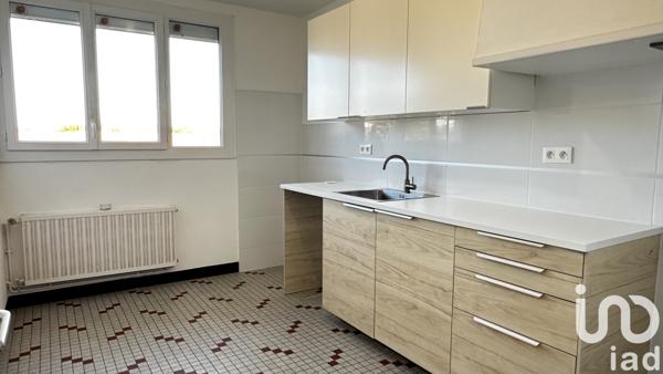 Maison à vendre 6 pièces 100 m² Saint-Germain-de-Lusignan