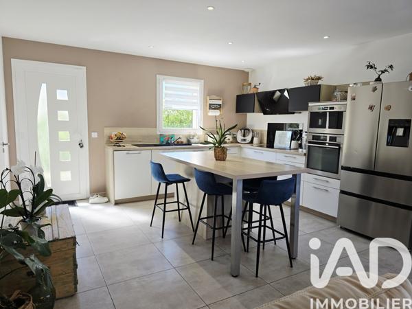 Maison à vendre 4 pièces 84,87 m² Échillais